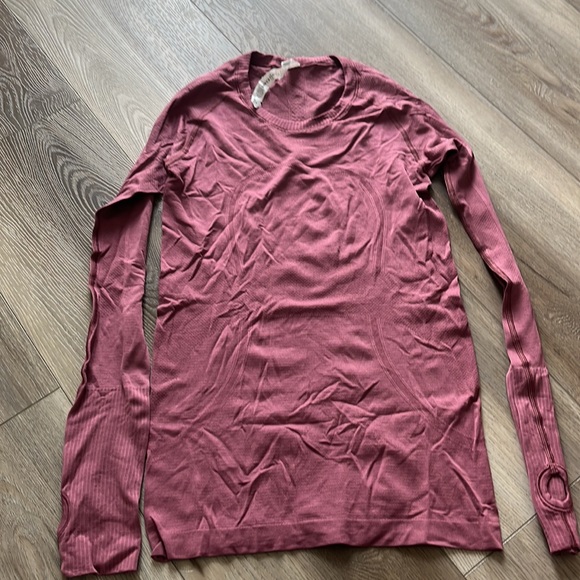 lululemon athletica Tops - Lululemon swiftly tech long sleeve tee